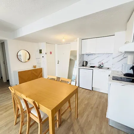 Appartement Le Cap D'agde, Le Baia,vue Mer, 20m De La Plage, Piscine Agde